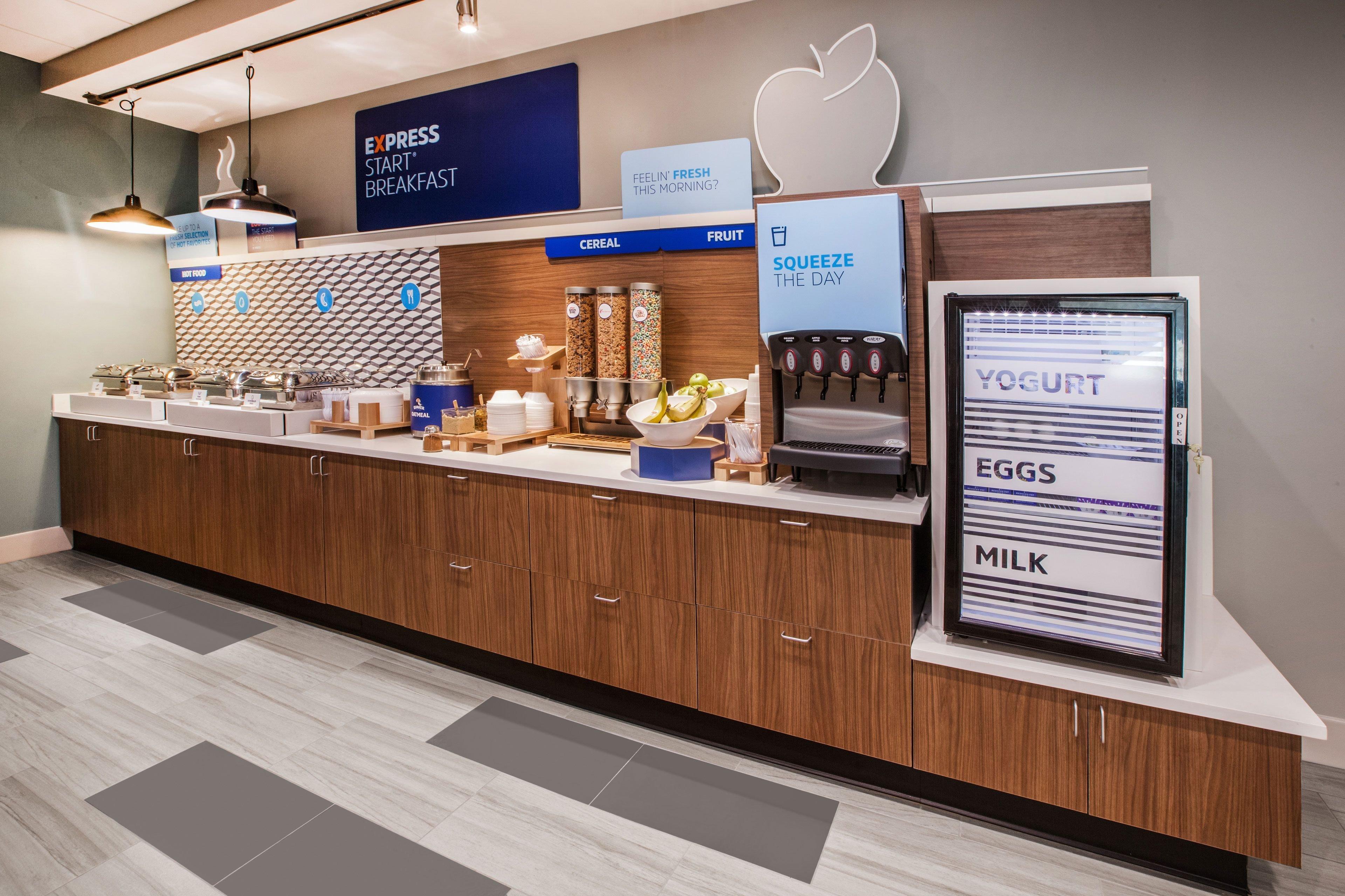 Holiday Inn Express & Suites Dayton South - I-675 By Ihg Shanersville Bagian luar foto