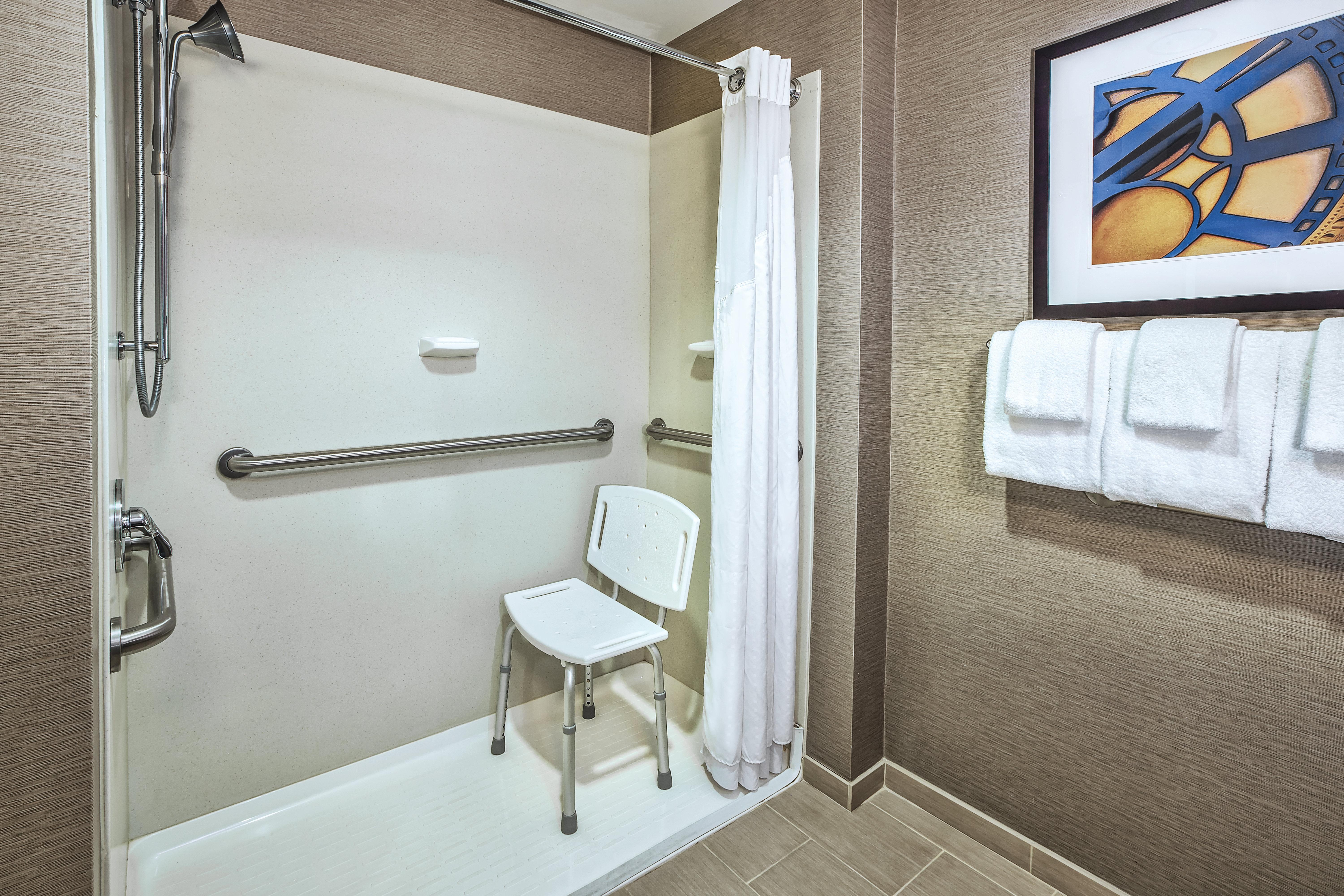 Holiday Inn Express & Suites Dayton South - I-675 By Ihg Shanersville Bagian luar foto