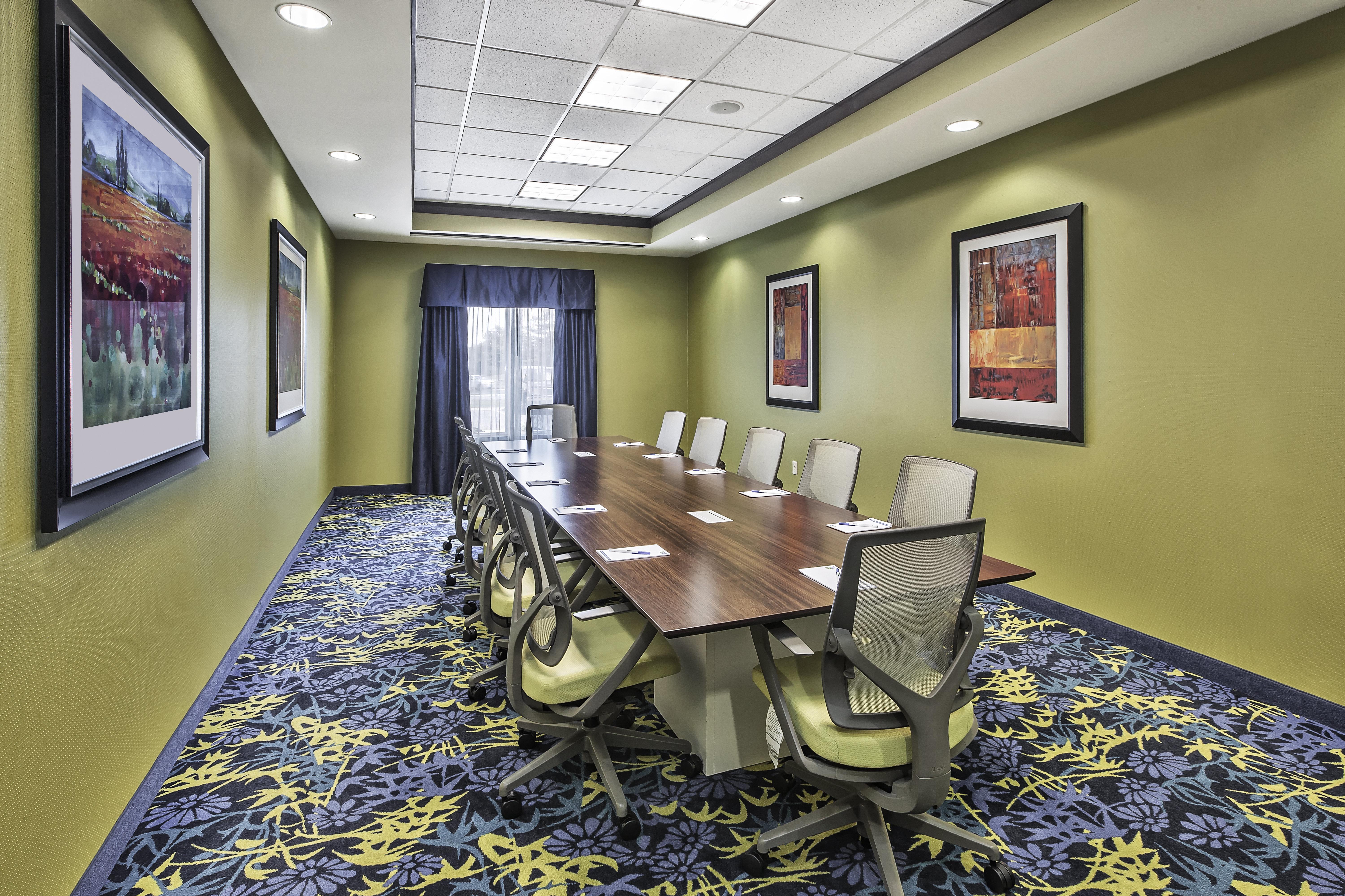 Holiday Inn Express & Suites Dayton South - I-675 By Ihg Shanersville Bagian luar foto