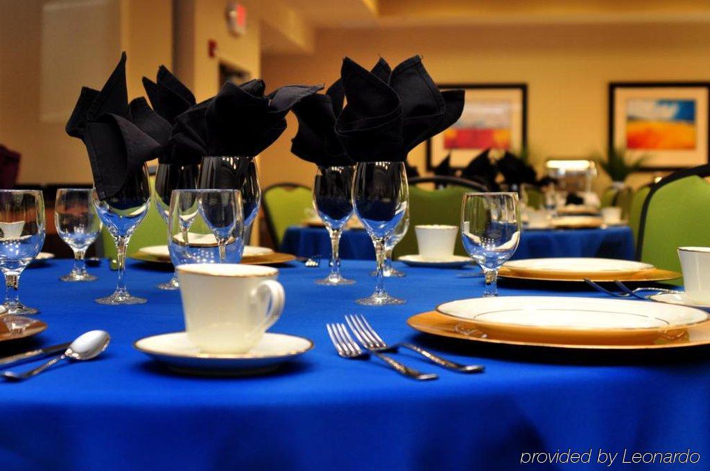 Holiday Inn Express & Suites Dayton South - I-675 By Ihg Shanersville Restoran foto