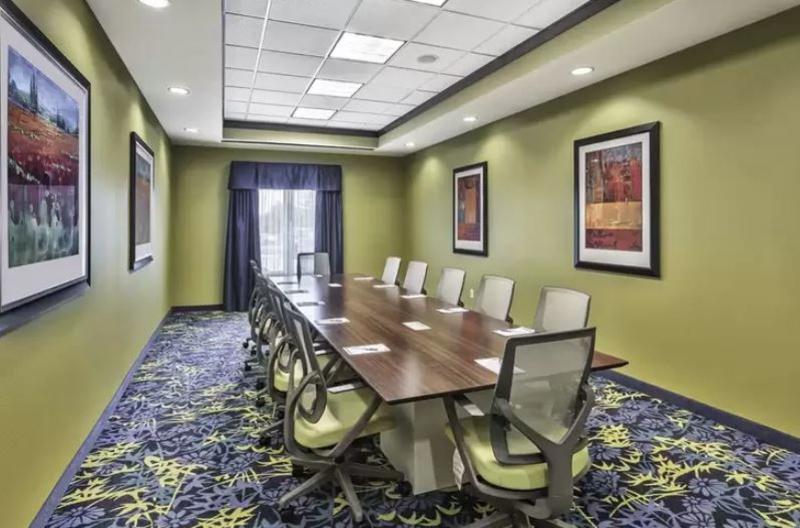Holiday Inn Express & Suites Dayton South - I-675 By Ihg Shanersville Bagian luar foto